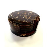 Set Coastere Lux din Rășină &ndash; Maro Chihlimbar &amp; Foiță de Aur (cu suport inclus)