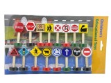 Set 16 indicatoare rutiere educative pentru copii din lemn