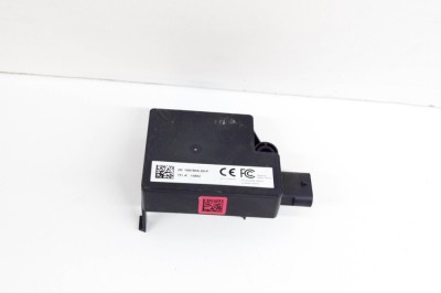 Alt modul de control TESLA MODEL 3 2019 OEM: 1097855-00-F,1097855-00-E 21559308 foto
