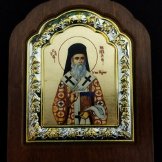 Icoană lemn ovală cu fond aurit - Sf. Nectarie