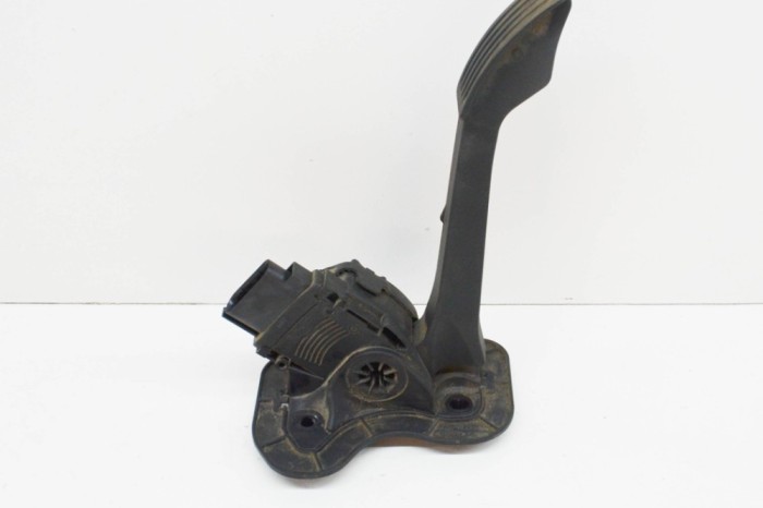Pedala de accelerație FORD TRANSIT Furgon 2010 OEM: 6C11-9F836-CC,6PV009238 13658650