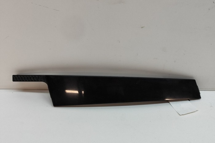 Ornament vertical ușă st&acirc;nga față SKODA OCTAVIA III Combi 5E5 2014 OEM: 5E0837901 | 22321456