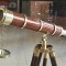 Superb telescop antic din alama masiva și trepied din lemn ,piesă colectie