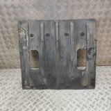 Scut motor central spate ASTON MARTIN VANTAGE Coupe 2006 OEM: 6G33-17C857-AC