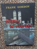 Frank Gordon - Spionaj in purpura