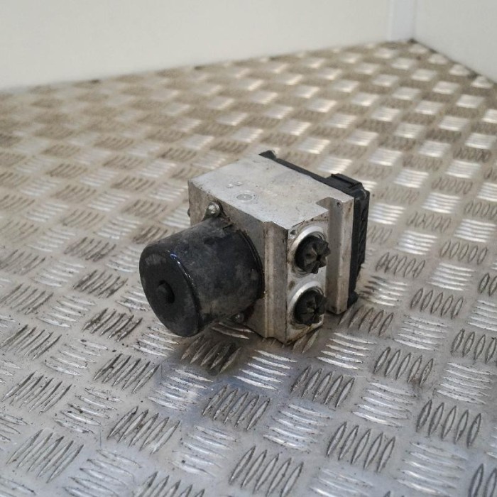 Pompa ABS VW PASSAT B6 3C2 2008 OEM: Sedan | 2517828