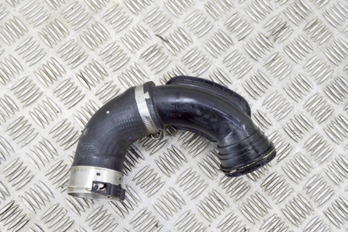 Furtun intercooler JAGUAR E-PACE X540 2019 OEM: HJ32-6C780-AB 17146794