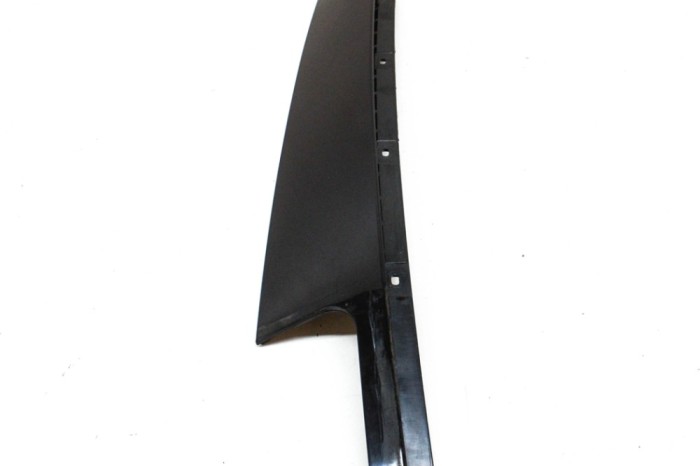 Ornament vertical ușă st&acirc;nga spate BMW 3 F30, F80 2015 OEM: 7263379 14565477