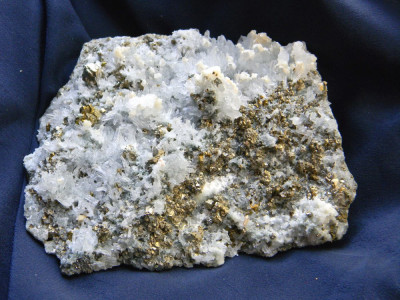Specimen minerale - CUART, PIRITA SI CALCITA (CC1) foto
