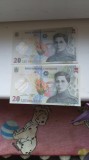 Vand doua bancnote 20 lei