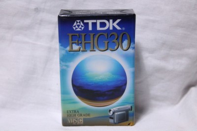 Caseta video VHS-C TDK EHG30 30 min - sigilata foto