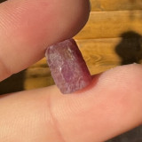 Rubin cristal natural unicat b43
