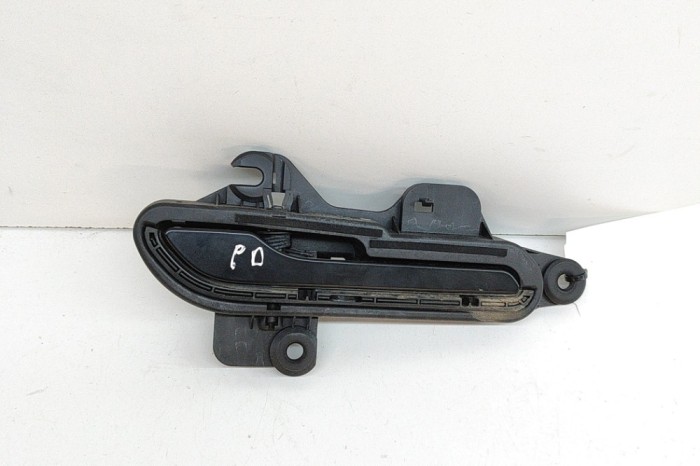 M&acirc;ner exterior ușă dreapta față TESLA MODEL Y 2022 OEM: 1528115-00-D | 25291191