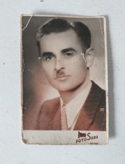 Fotografie veche: Autoportret Suba Zoltan - Fotografie veche Foto Suba Baia Mare, anii 1930&nbsp;(1937-1940)