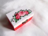 Cutie lemn decorata cu trandafiri roz 34217