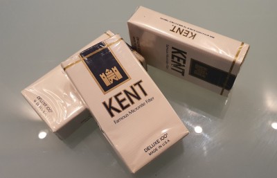Pachet plin tigari KENT DELUXE 100S - anii 1980 - Made in USA foto