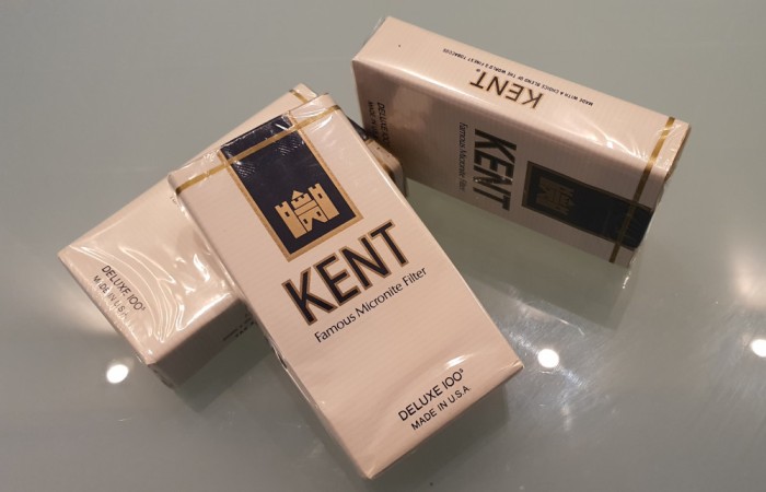 Pachet plin tigari KENT DELUXE 100S - anii 1980 - Made in USA