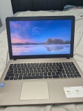 Laptop ASUS VivoBook 15 - Slim - 4GB RAM - Bonus (Chestionare Auto)