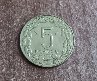 C50 - Moneda foarte veche - Africa Centrala - 5 franci - 1975 foto