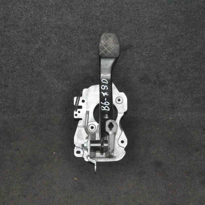 Pedala de fr&acirc;nă VW PASSAT B6 3C2 2008 OEM: 3C2721057D 2114673