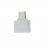 Cumpara ieftin Adaptor OTG USB 2.0 mama la microUSB tata, alimentare, conectare si transfer de date, alb, Oem