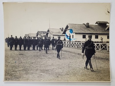 TRUPE ROMANE , DEFILAND IN CAZARMA , DADILOV , 1932 foto