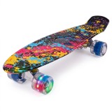 Skateboard multicolor, cu roti luminoase pentru copii, 56 cm x 15 cm, design modern graffiti, JollyMag, 110185