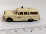 bnk jc Brekina Mercedes Benz 190 Binz Ambulance - 1/87