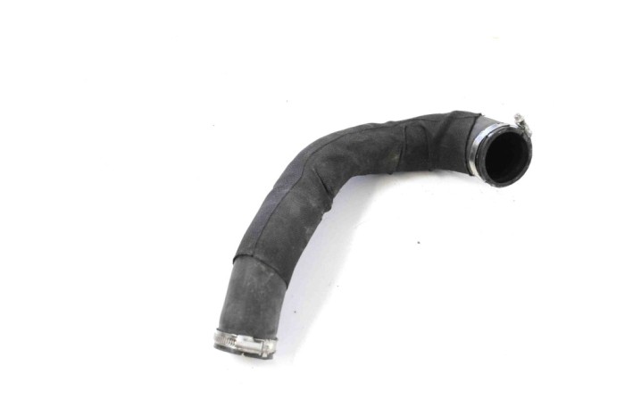 Furtun intercooler dreapta AUDI A4 Avant 8K5, B8 2014 OEM: 8K0145738AH