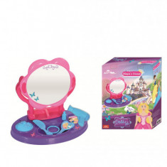 Masuta pentru coafat Princess Maya and Friends Ucar Toys UC129