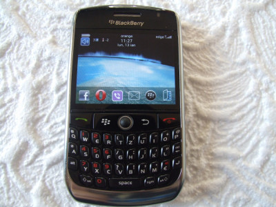Telefon mobil Blackberry 8900 Defect 1 foto