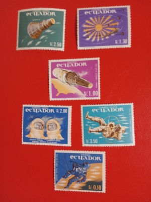 ECUADOR, SPACE - SERIE COMPLETĂ MNH foto