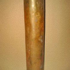 A261- Greutate mare pendul bronz. Lungime 20 cm, diam. 4.5 cm.