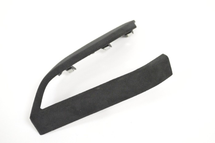 nerasta BMW i8 I12 2014 OEM: 9284408,51459284408 11520549