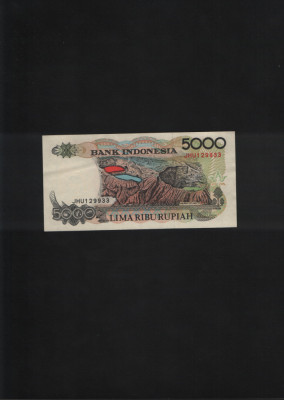 Rar! Indonezia 5000 rupiah rupii 1992(97) seria129933 foto