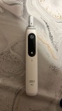Periuța Oral-B IOS8
