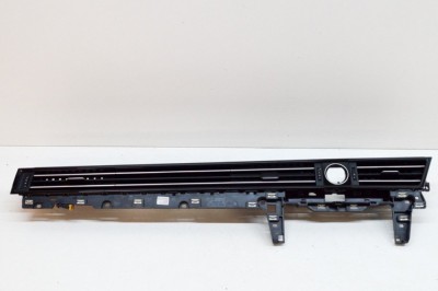 Gura de ventilație planșa de bord VW PASSAT B8 3G2 2017 OEM: 3G2857083,3G2858415F,3G2858415 17186504 foto