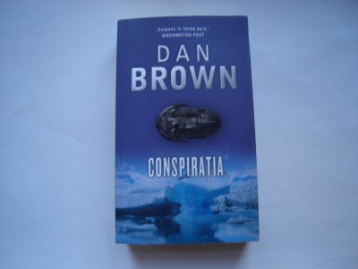 Conspiratia - Dan Brown foto