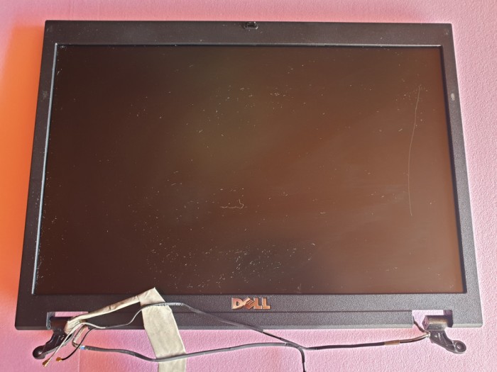 display laptop DELL LAtitude E5500