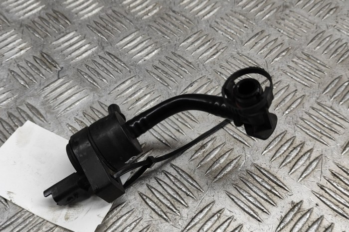 Supapa de vacuum CITRO&Euml;N C3 II 2012 OEM: V754196180,7541961,V754328680,7543286 28445997