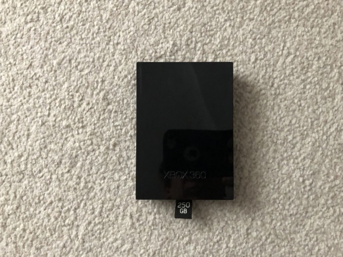 HARD DISK HDD XBOX 360 360S 250Gb IMPECABIL ORIGINAL