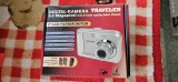 APARAT FOTO DIGITAL TRAVELER DC 5600 FUNCTIONEAZA CU BATERII AAA SAU ACUMULATORI