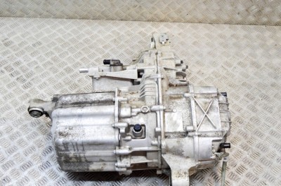 TESLA MODEL S 2017 - Motor - OEM: 1037300-00-E,1037267-01-A,1037367-01-A,1037109-01-A,1036287-00-D foto