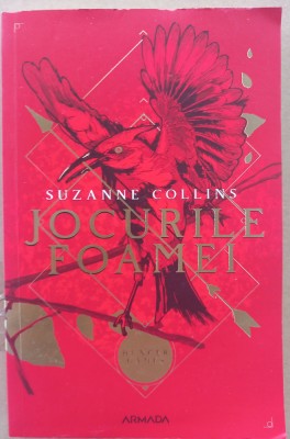(C488) SUZANNE COLLINS - JOCURILE FOAMEI foto