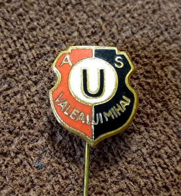 Insigna fotbal - AS &amp;quot;UNIREA&amp;quot; VALEA LUI MIHAI foto