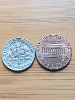 Lot 2 monede USA anul 1985 foto