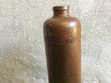 Sticla veche din ceramica sfarsit de sec XIX inceput de sec XX cu scris Erven Lucas Bols't Lootsje Amsterdam capacitate 3/4 l !
