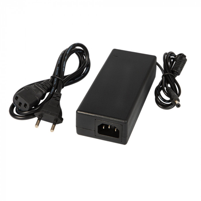 Alimentator de 24V-4A, 96W, cu mufa jack 2.1x5.5mm, cabluri alimentare de 1.1m si 1.2m, Blow 11944, negru