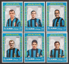 AJMAN 1968 SPORT FOTBALISTI INTER MILANO ( serie dantelata ) MNH foto