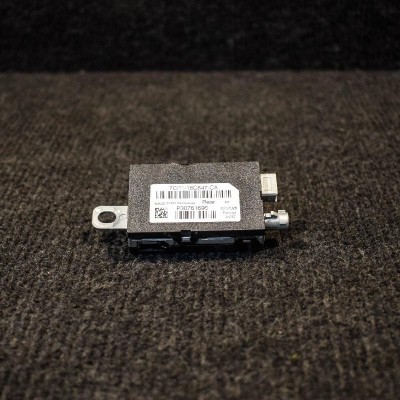 Amplificator de antena FORD C-MAX II DXA/CB7, DXA/CEU 2011 OEM: 7CP1-18C847-CA 2149596 foto